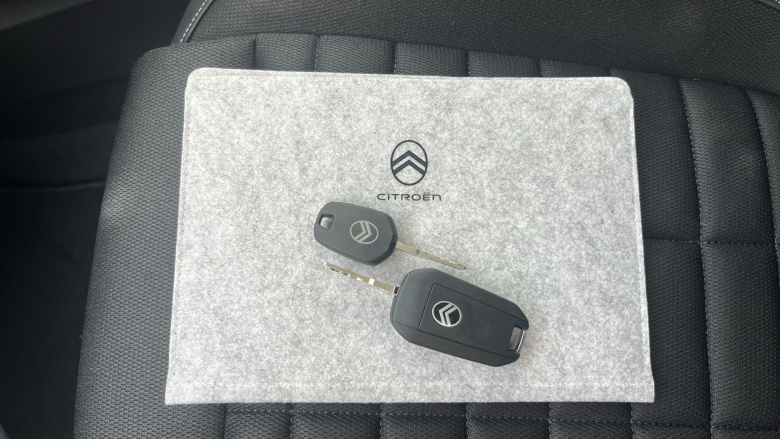 Citroen C3 Aircross 83kW Standard Range Max 44kWh 5dr Auto Electric Hatchback